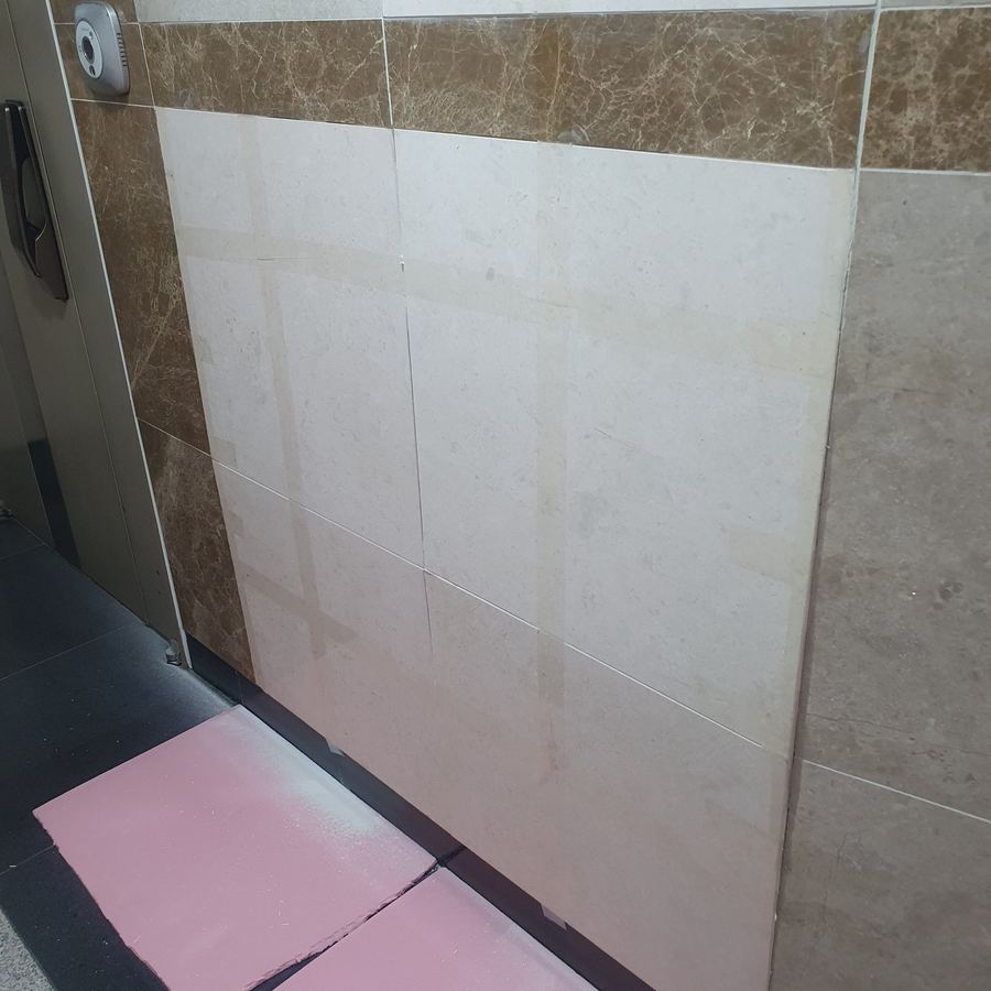 아파트 공용 복도 대리석 벽 재시공 완료, 시공 후